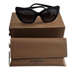 Burberry BE4366 Tamsin cat-eye sunglasses in black acetate
